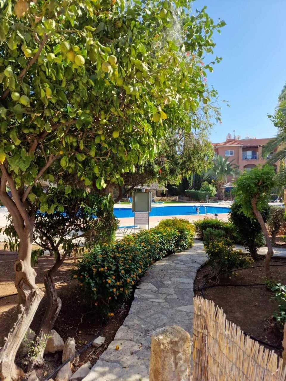 Beautiful Garden Apartment Mandria  Exterior photo